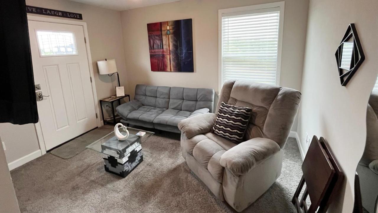 Great Little Guest Suite With Private Entry & Deck! Pet Friendly & 30 Mins To Nashville! Ashland City Zewnętrze zdjęcie